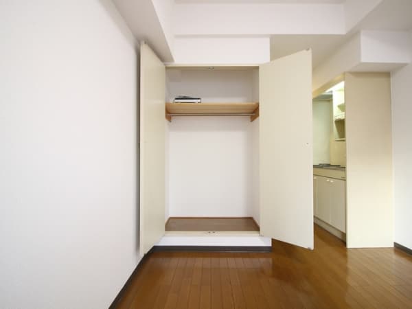 Room image 10