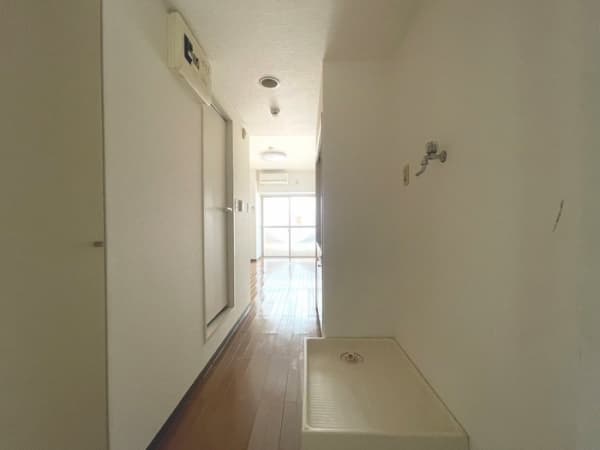 Room image 14