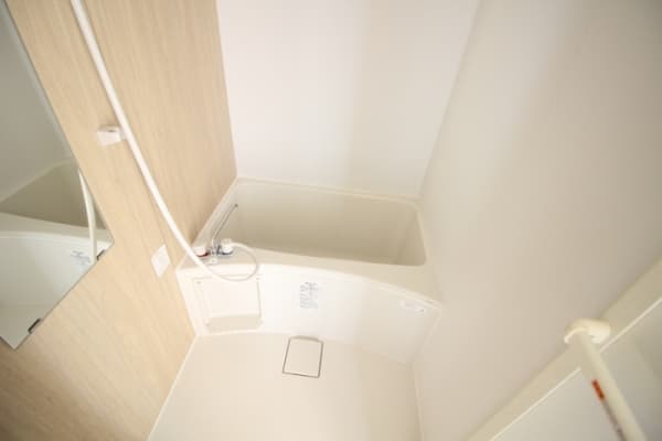 Room image 11