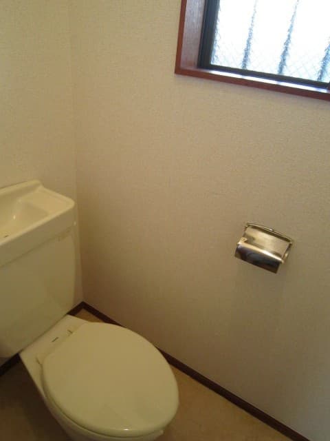Room image 12
