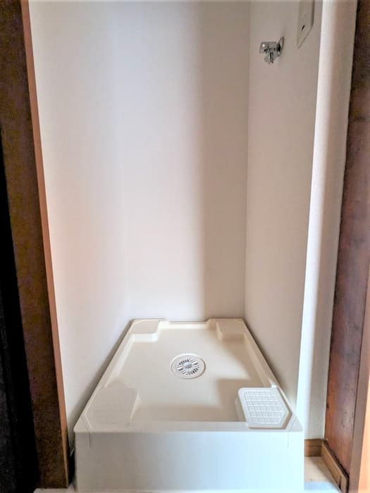 Room image 12