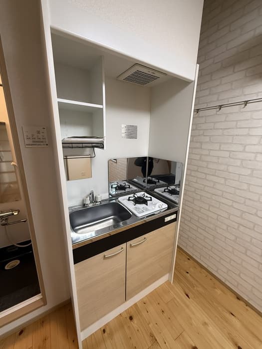 Room image 12