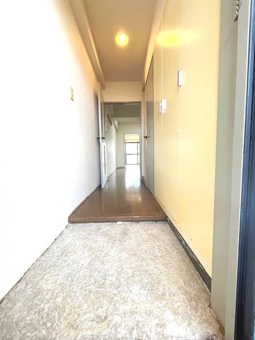 Room image 13