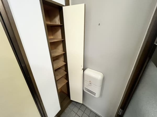 Room image 14