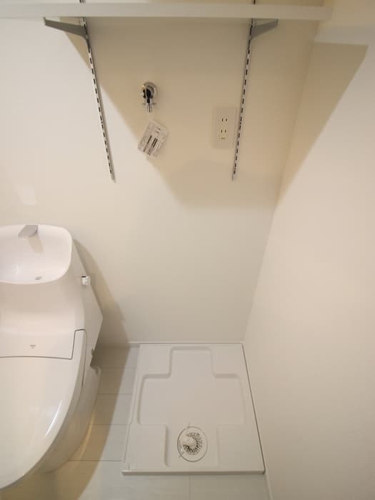 Room image 14