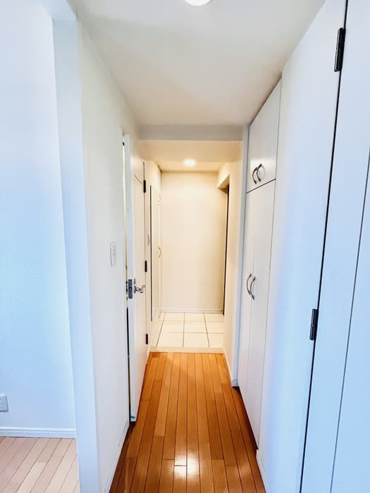 Room image 13