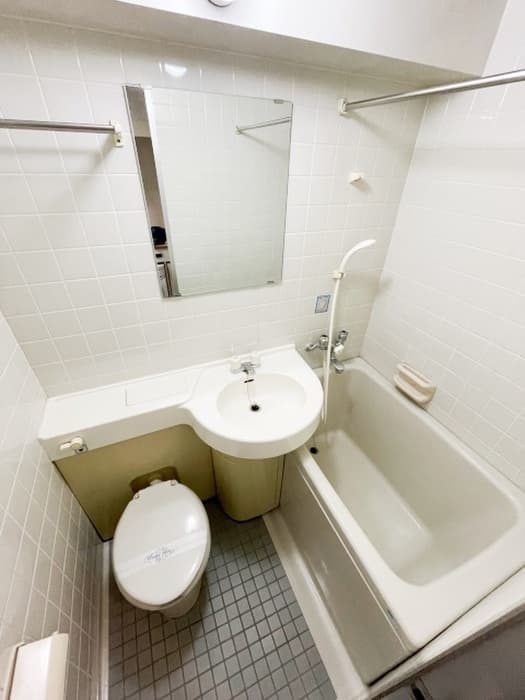 Room image 10