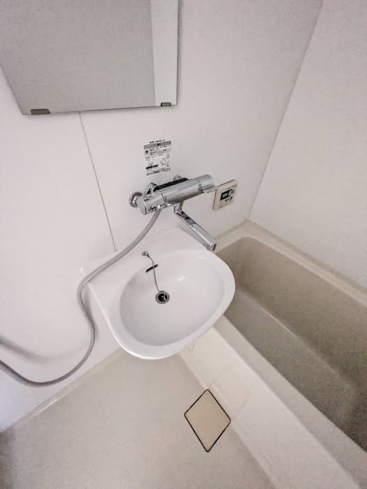 Room image 10