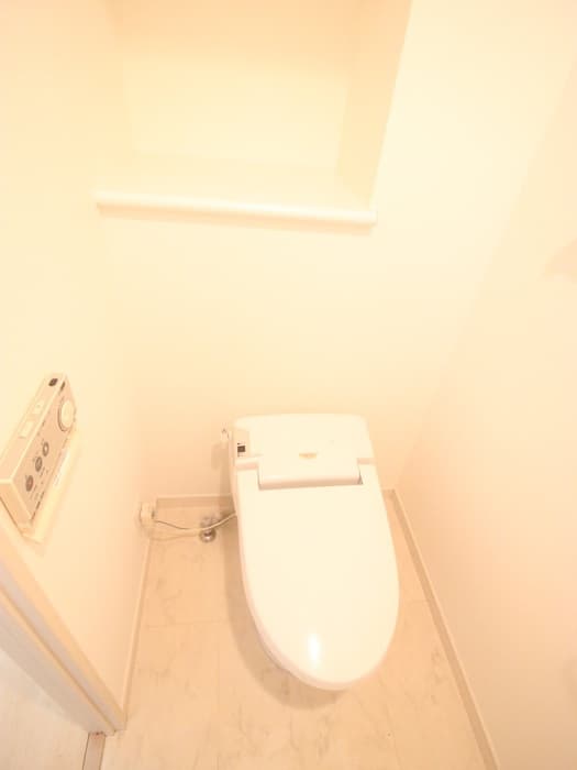 Room image 11