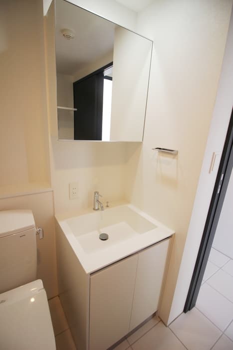 Room image 11
