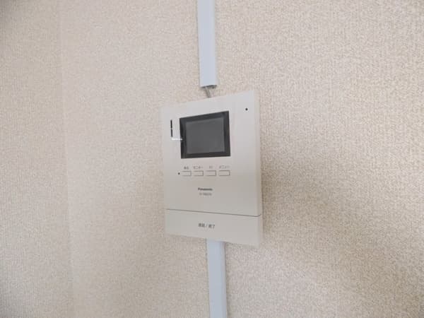 Room image 13