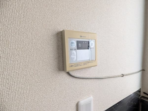 Room image 14