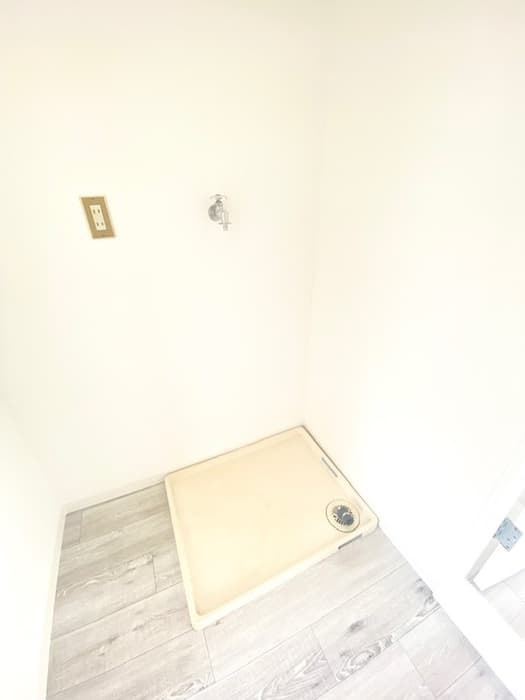 Room image 12