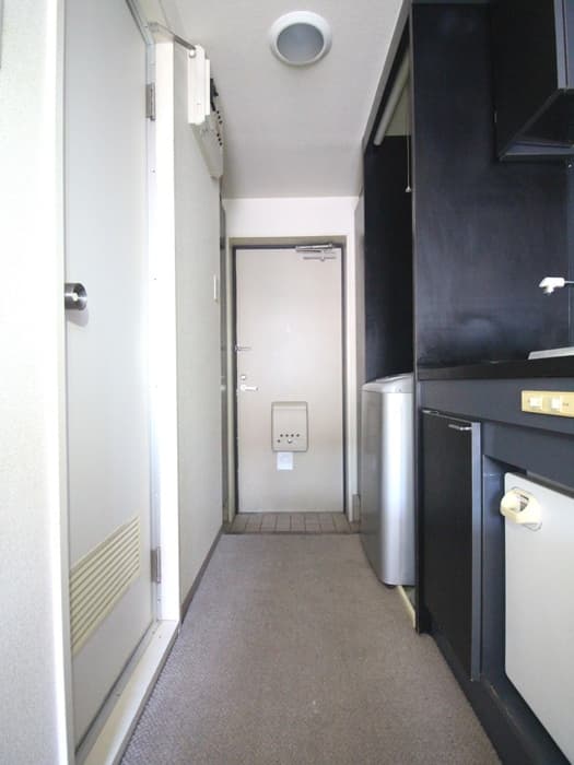 Room image 12