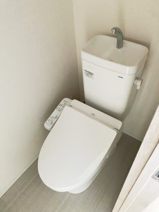 Room image 11