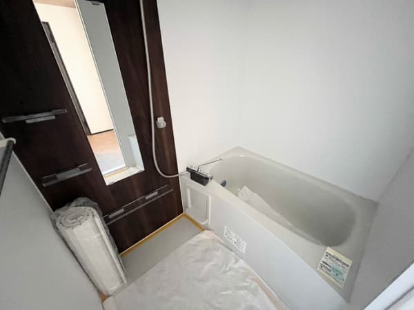 Room image 12