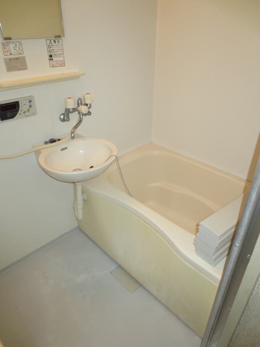 Room image 10