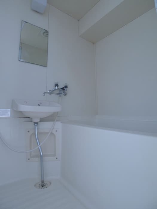 Room image 13