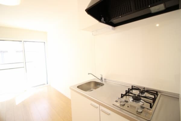 Room image 8