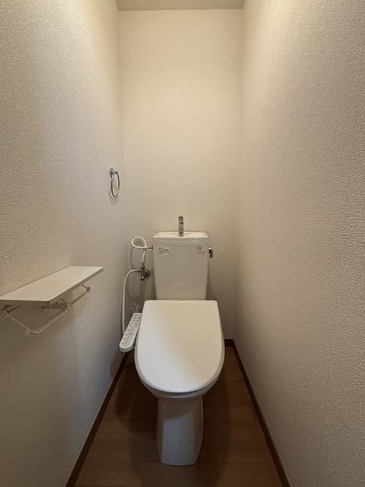 Room image 12