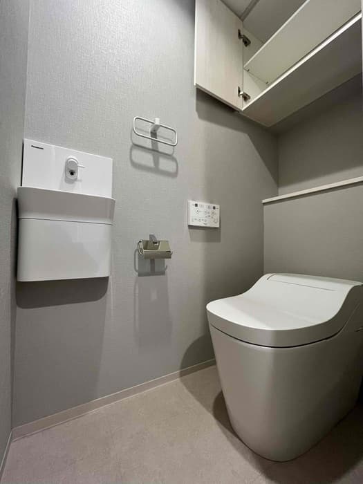Room image 12