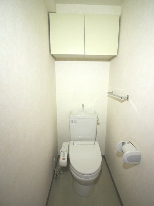 Room image 10