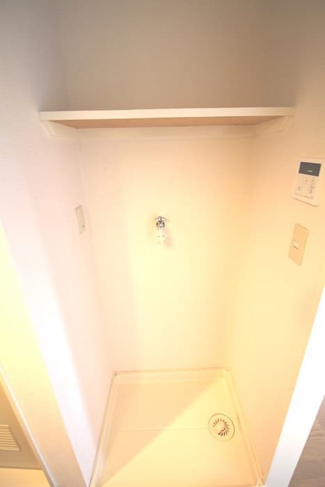 Room image 14