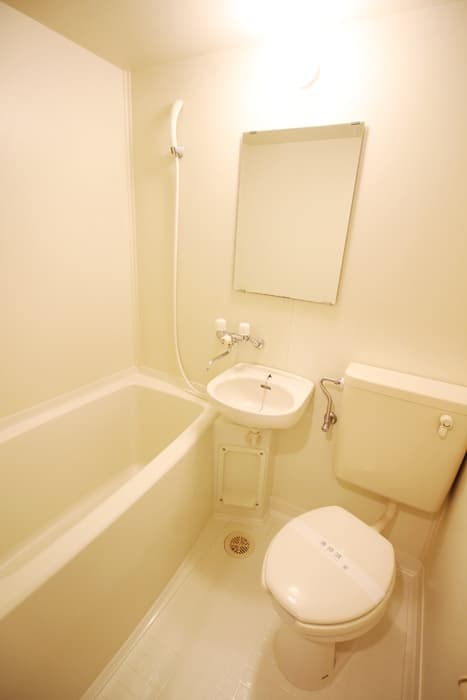 Room image 11