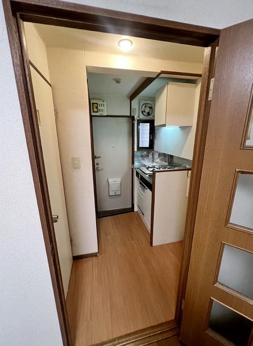 Room image 12