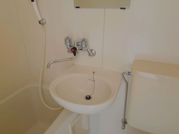 Room image 11