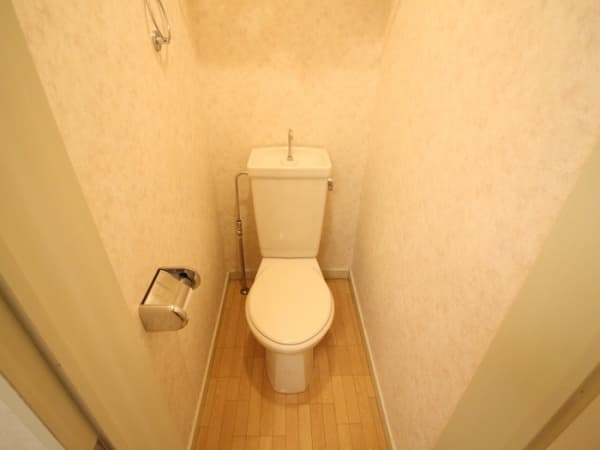 Room image 12