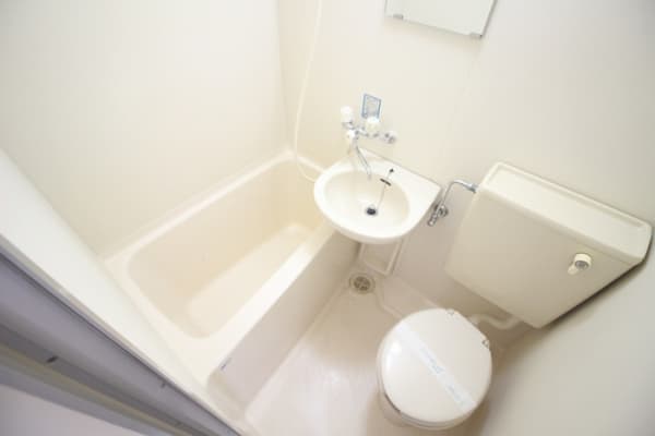 Room image 10