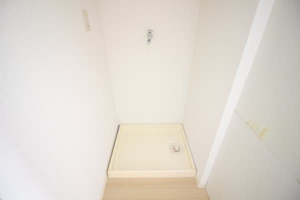 Room image 13