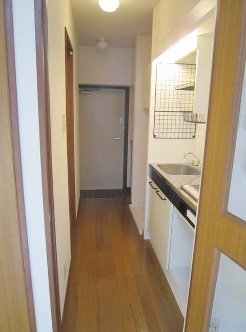 Room image 14