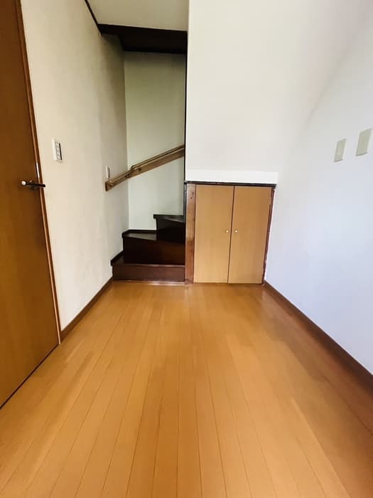 Room image 12