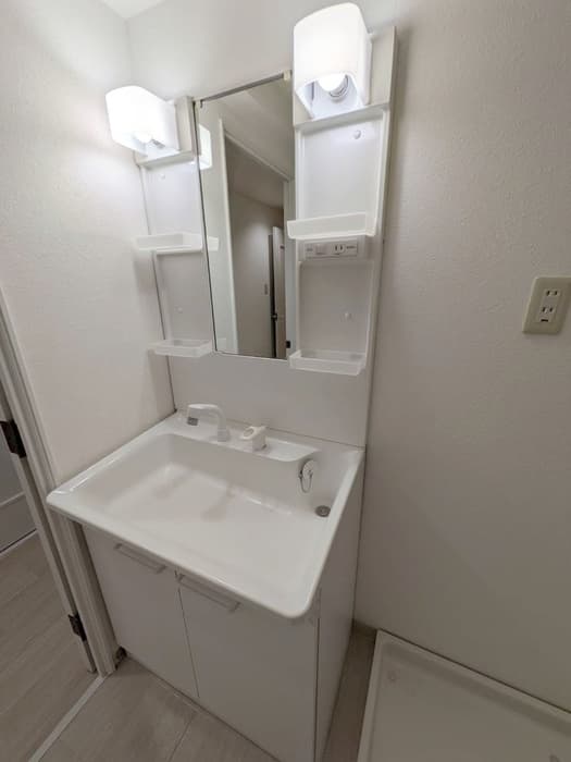 Room image 10