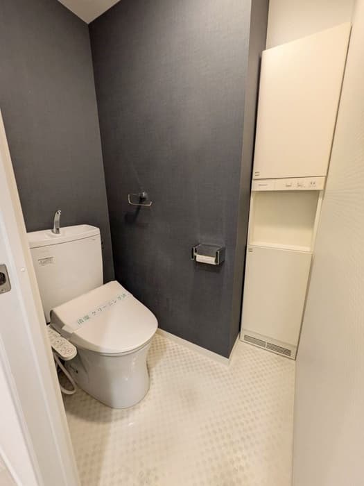 Room image 13