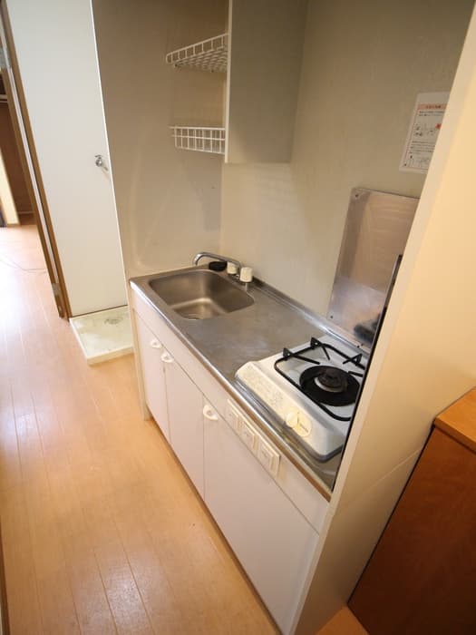 Room image 8
