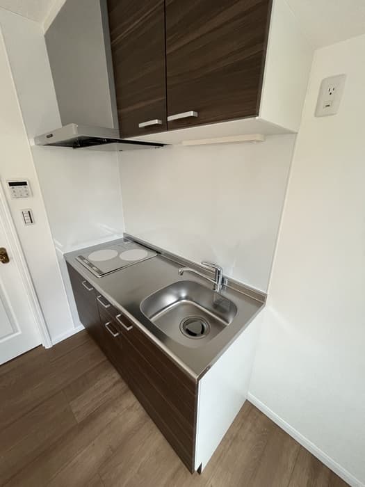 Room image 12