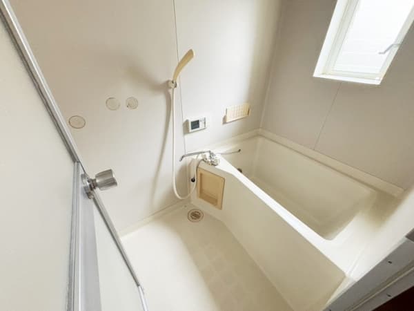 Room image 13