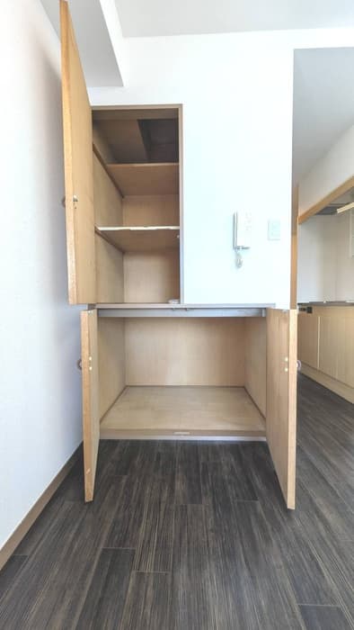 Room image 13