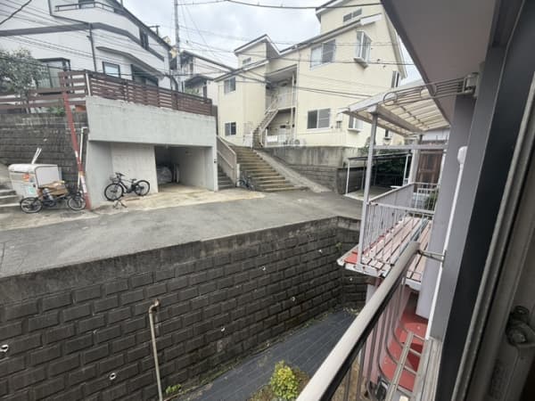 Room image 13