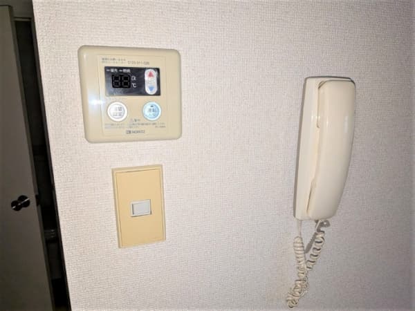 Room image 13