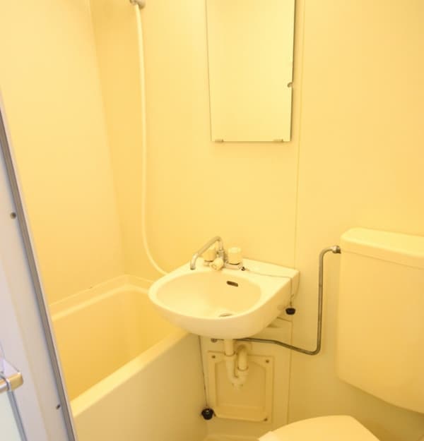 Room image 9