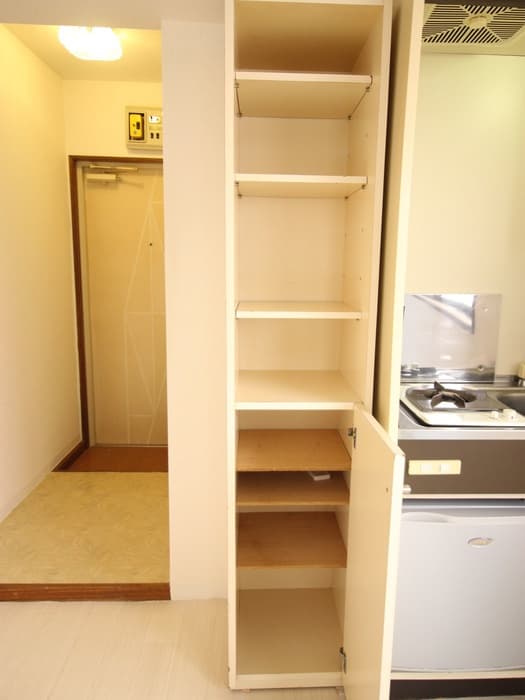 Room image 13
