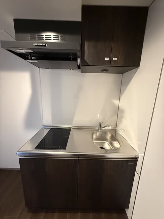 Room image 10