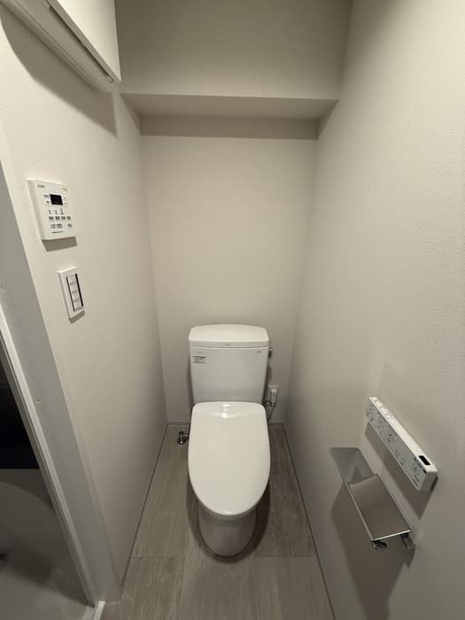Room image 13
