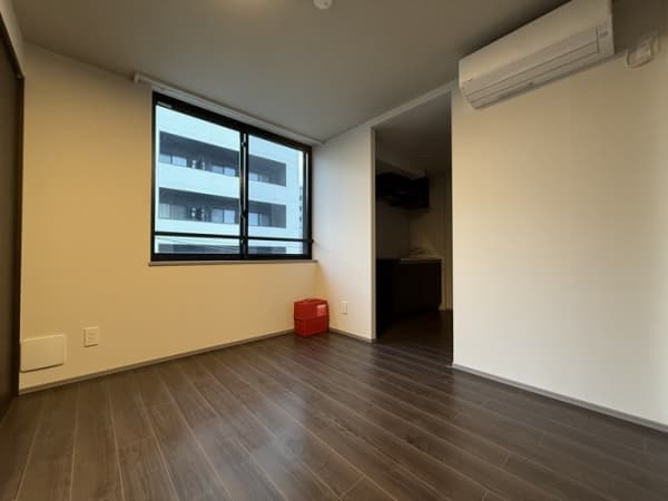 Room image 13