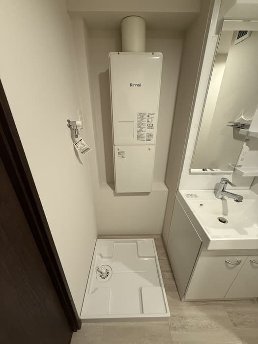 Room image 14