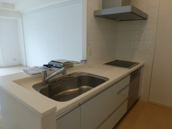 Room image 10